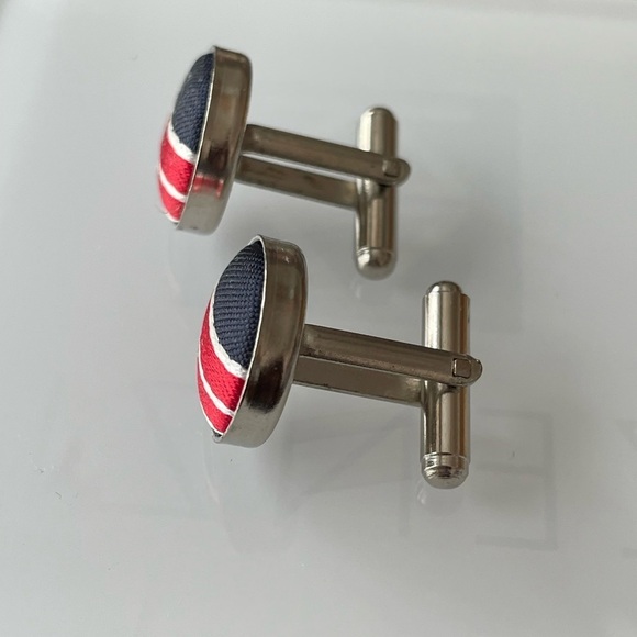 Men’s Silk Fabric Blue And Red Cuff Links - Picture 2 of 4